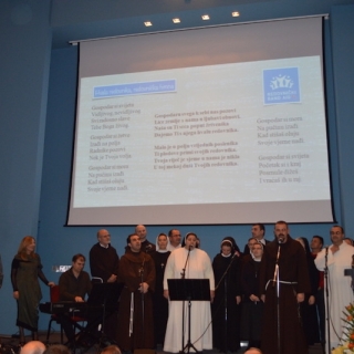 Održana promocija multimedijalnoga projekta redovničke himne „Hvala redovnika“ novoosnovanoga Redovničkoga band aida
